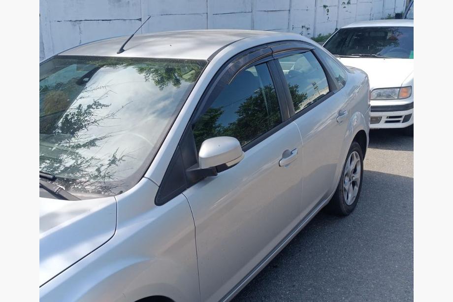 Ford Focus II 2005-2008 Windabweiser SD/HB (4 Stk., Sunplex Sport) Foto 1