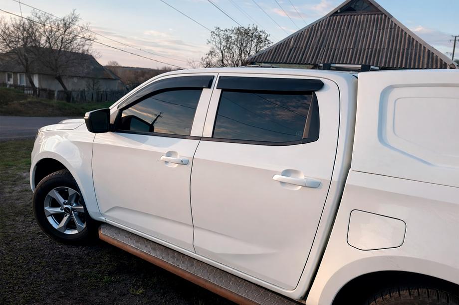 Isuzu D-Max 2019- Windabweiser (4 Stk., Sunplex Sport) Foto 7