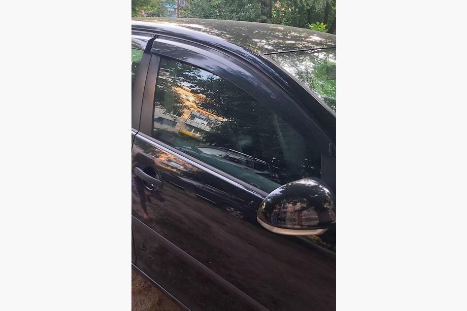 Volkswagen Golf 5 2003-2009 Windabweiser HB (4 Stk., Sunplex Sport) Foto 7