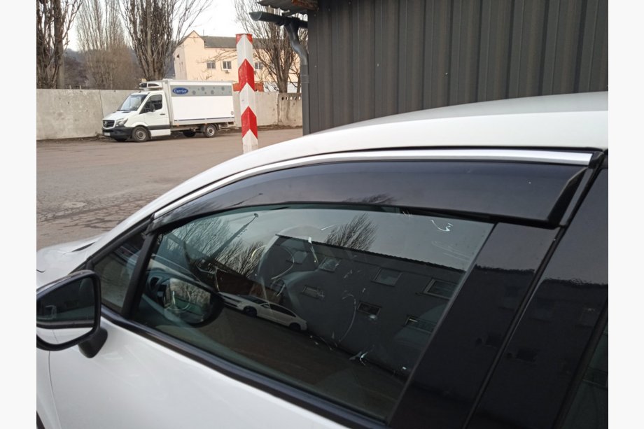 Renault Clio V 2019- Windabweiser mit Chromleisten (4 Stk., Sunplex Chrome) Foto 5