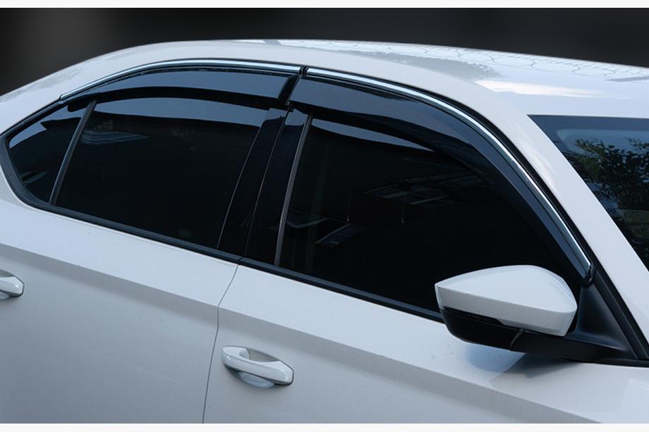 Skoda Superb 2015-2024 Windabweiser mit Chromleiste SD (4 Stk., Sunplex Chrome) Image