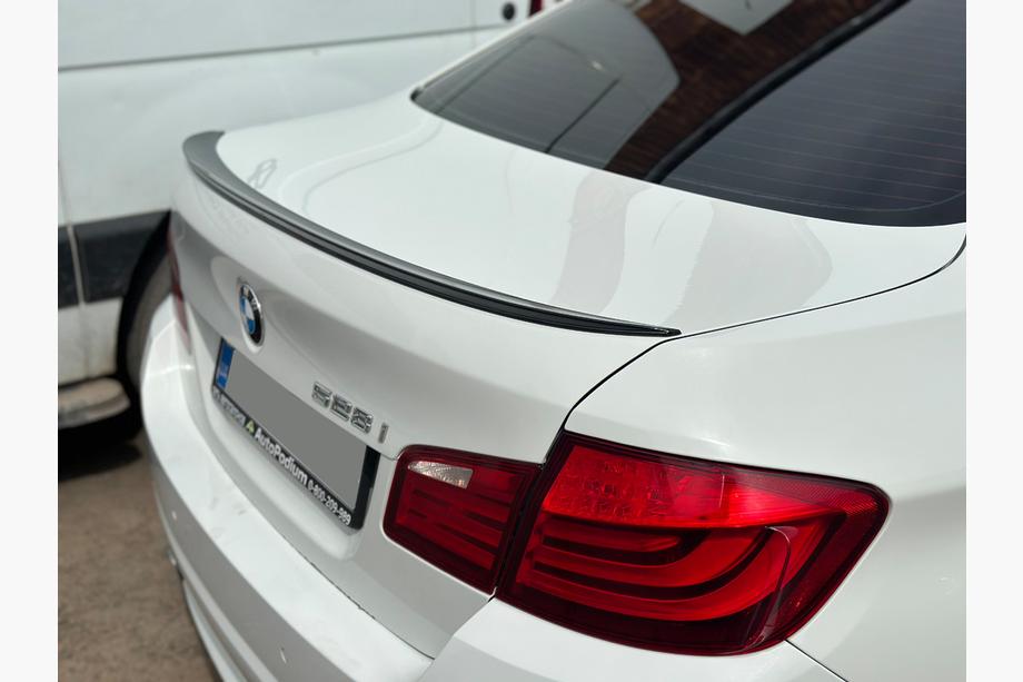 BMW 5 Series F10/F11 2010–2016 Heckspoiler Lippe Sunplex (für F10, schwarz) Foto 11