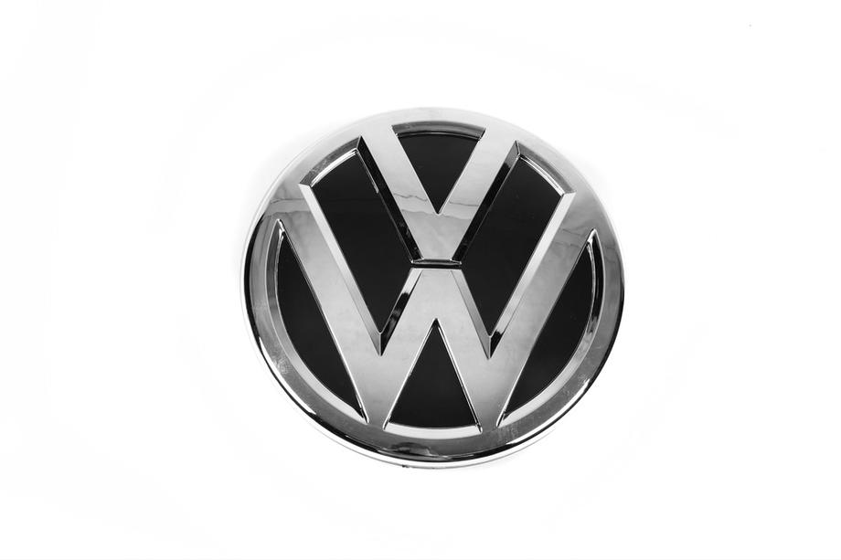 Volkswagen Passat B8 2015-2023 Frontemblem (2019-2020) Foto 1