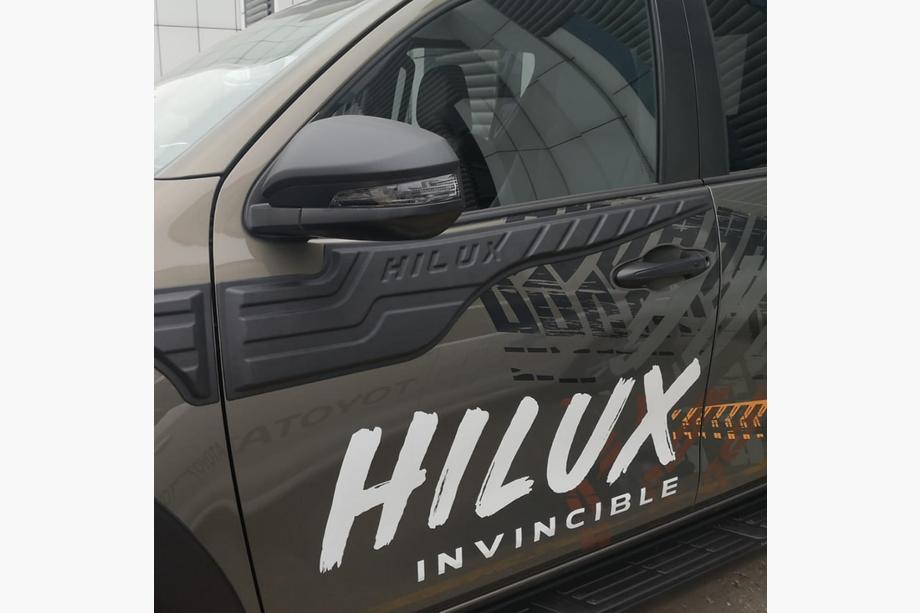 Toyota Hilux 2015- Tuerleisten oben (4 Stk, ABS) Foto 6