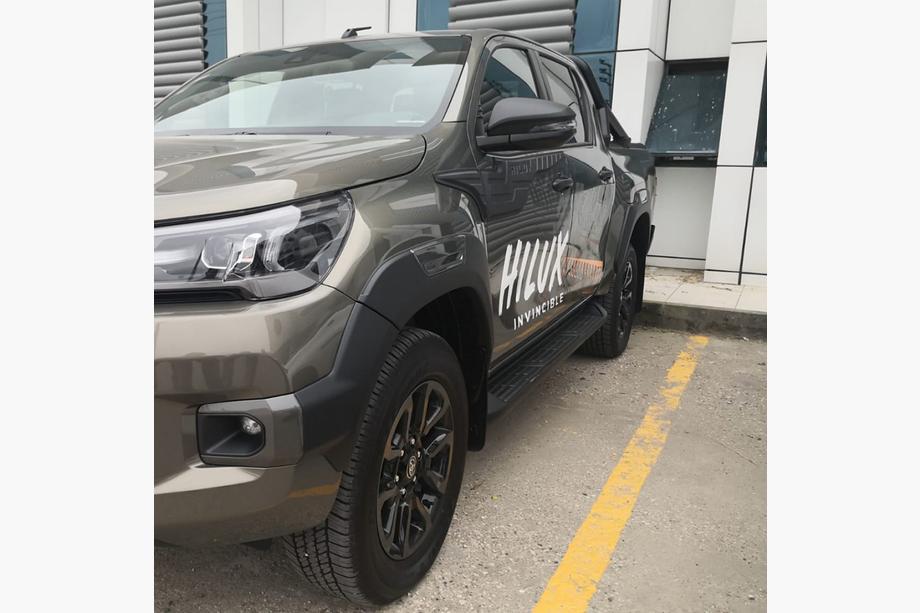 Toyota Hilux 2015- Tuerleisten oben (4 Stk, ABS) Foto 5