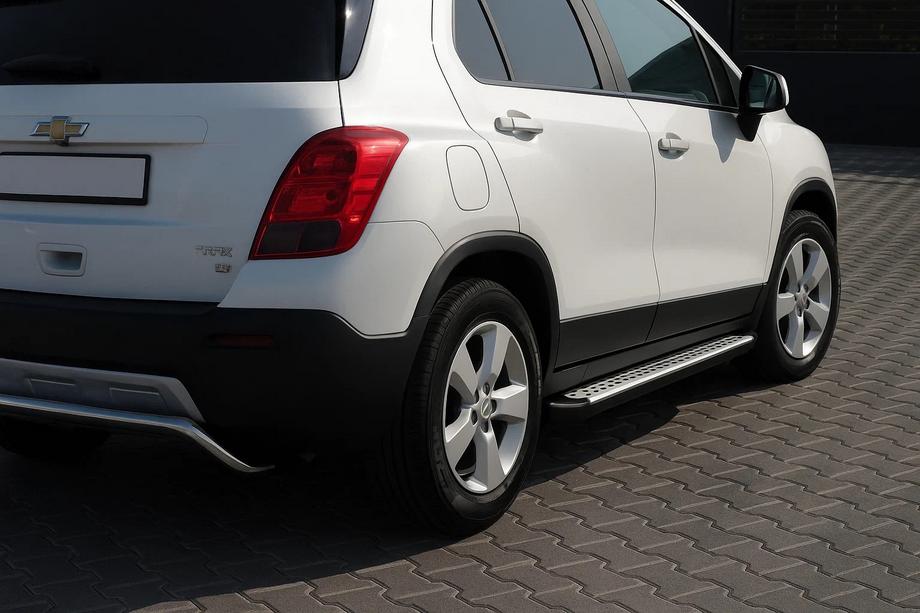 Chevrolet Trax 2012-2023 Seitenschweller OEM V2 (2 Stk., Aluminium) Image