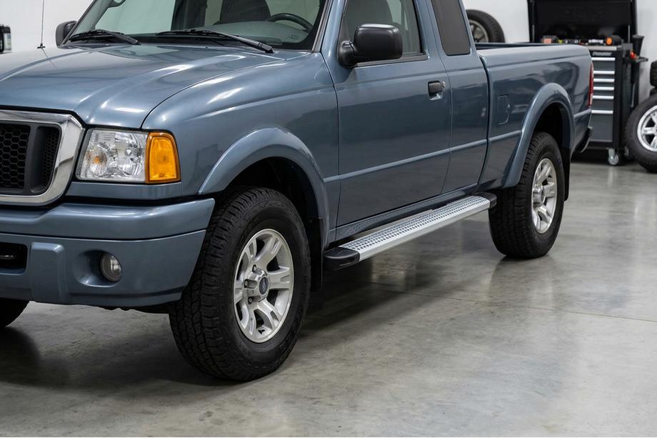Ford Ranger 2002-2006 Seitenschweller Maya V2 (2 Stk., Aluminium) Image