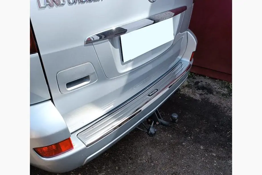 Toyota Land Cruiser Prado 120 2002-2009 Heckstoßstangenabdeckung Image