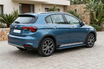 Fiat Tipo Cross 2021- Seitenschweller Maya Blue (2 Stk., Aluminium) Foto 1
