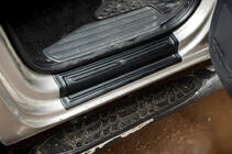Volkswagen Amarok 2010-2022 T&uuml;rschweller Abdeckungen EuroCap (4 Stk, ABS) Foto 3