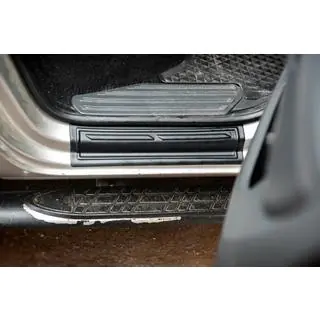 T&uuml;rschweller Abdeckungen EuroCap (4 Stk, ABS) Volkswagen Amarok 2010-2022 Foto 4