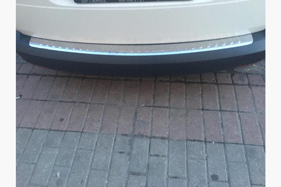 Volkswagen Caddy 2015-2020 Heckstoßstangenschutz Carmos V2 Edelstahl Foto 3
