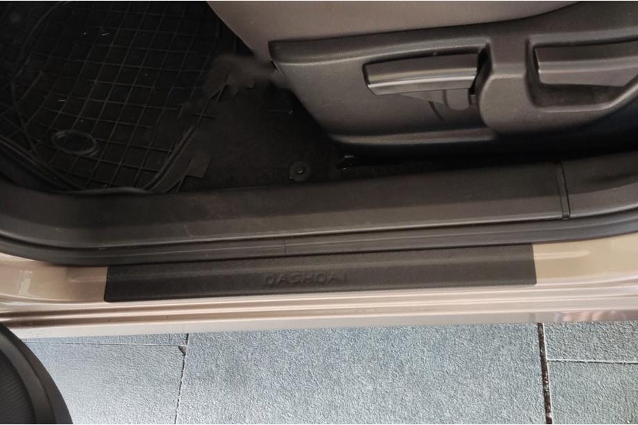 Nissan Qashqai 2010-2014 Einstiegsleisten DDU (4 Stk, Kunststoff) Foto 1