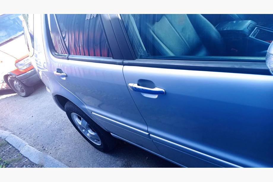 Mercedes ML W163 1997-2005 Chrom Türgriffblenden (4 Stk) Libao - ABS Kunststoff Foto 3